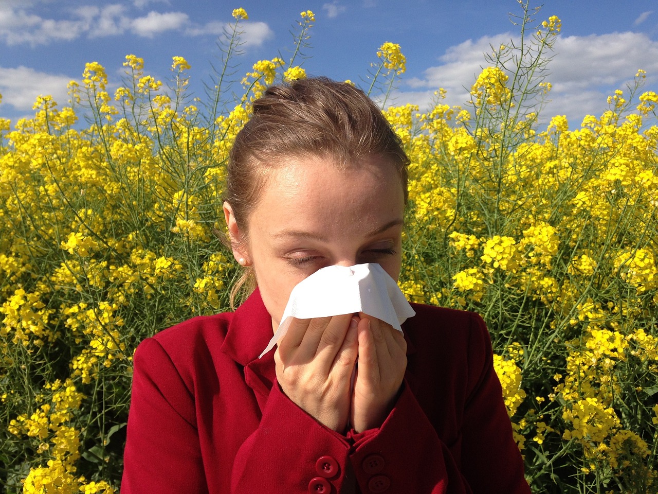 Spojitost mezi kojením a výskytem alergií